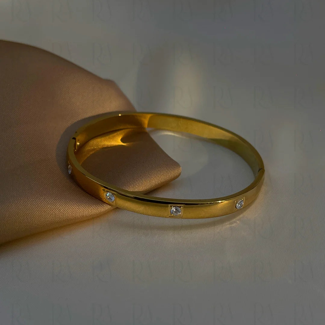 Ilé Cuff