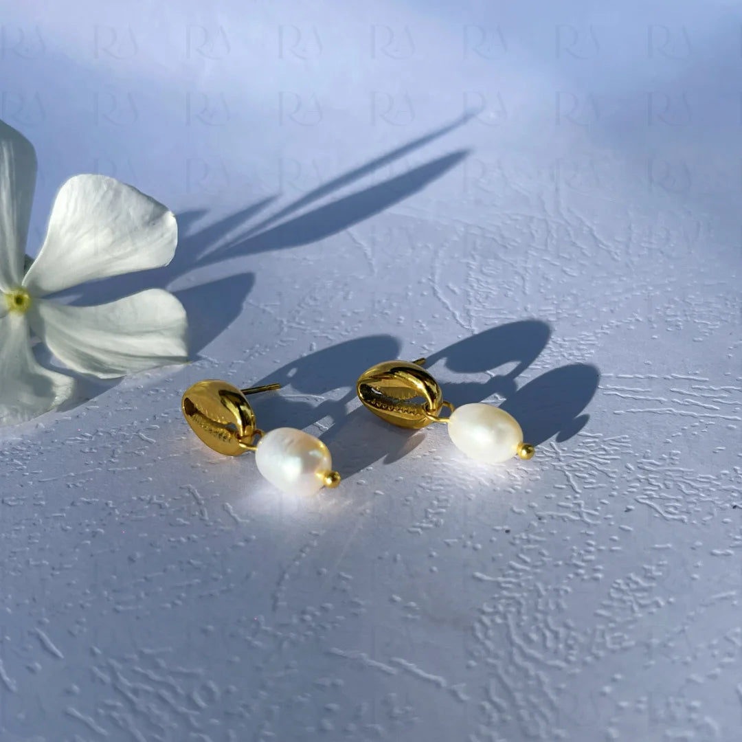 Ise Cowrie Earrings