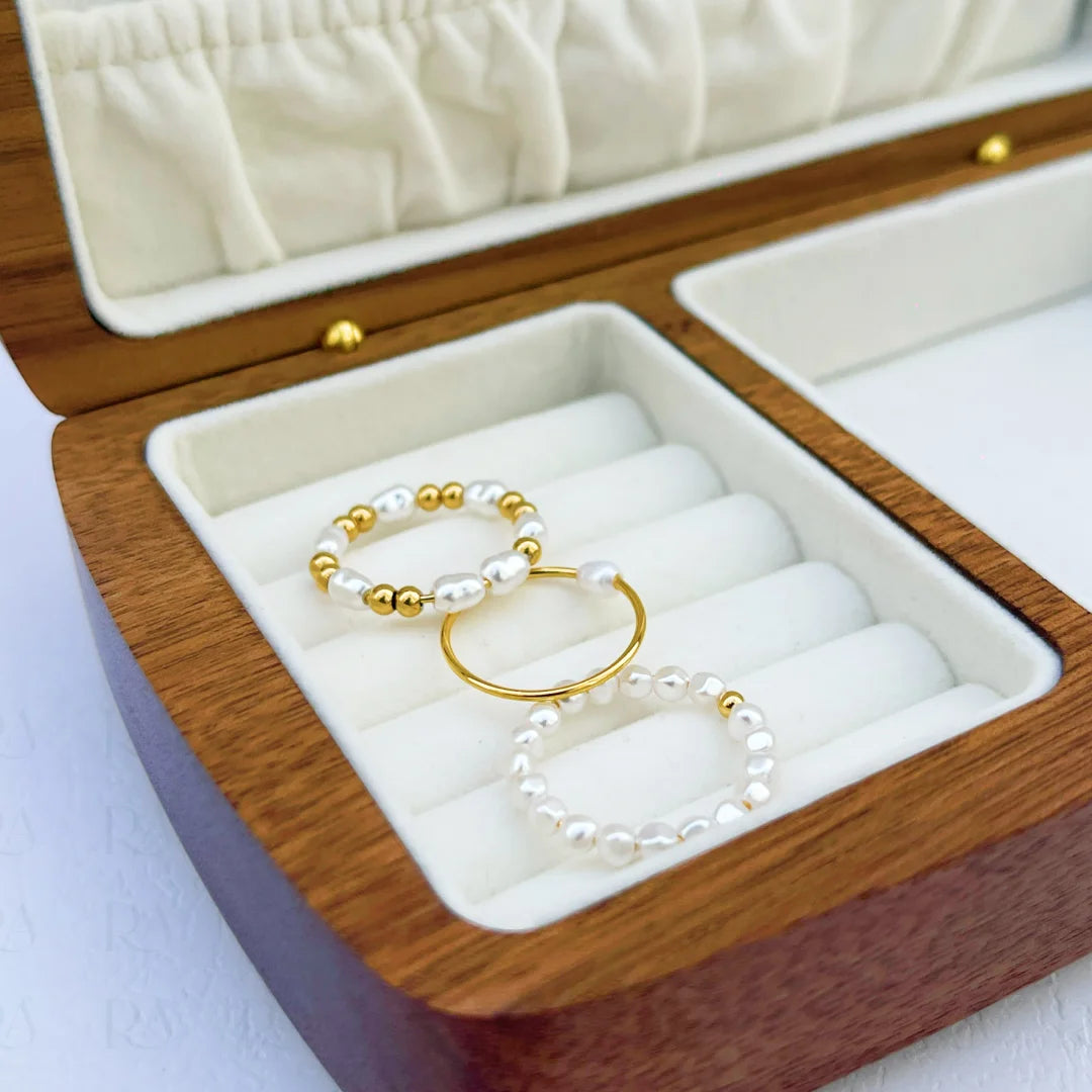 Mira Pearl Ring