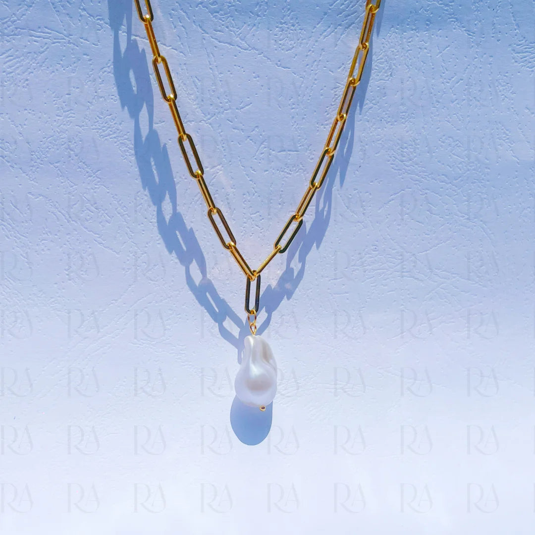 Nara Pearl Chain
