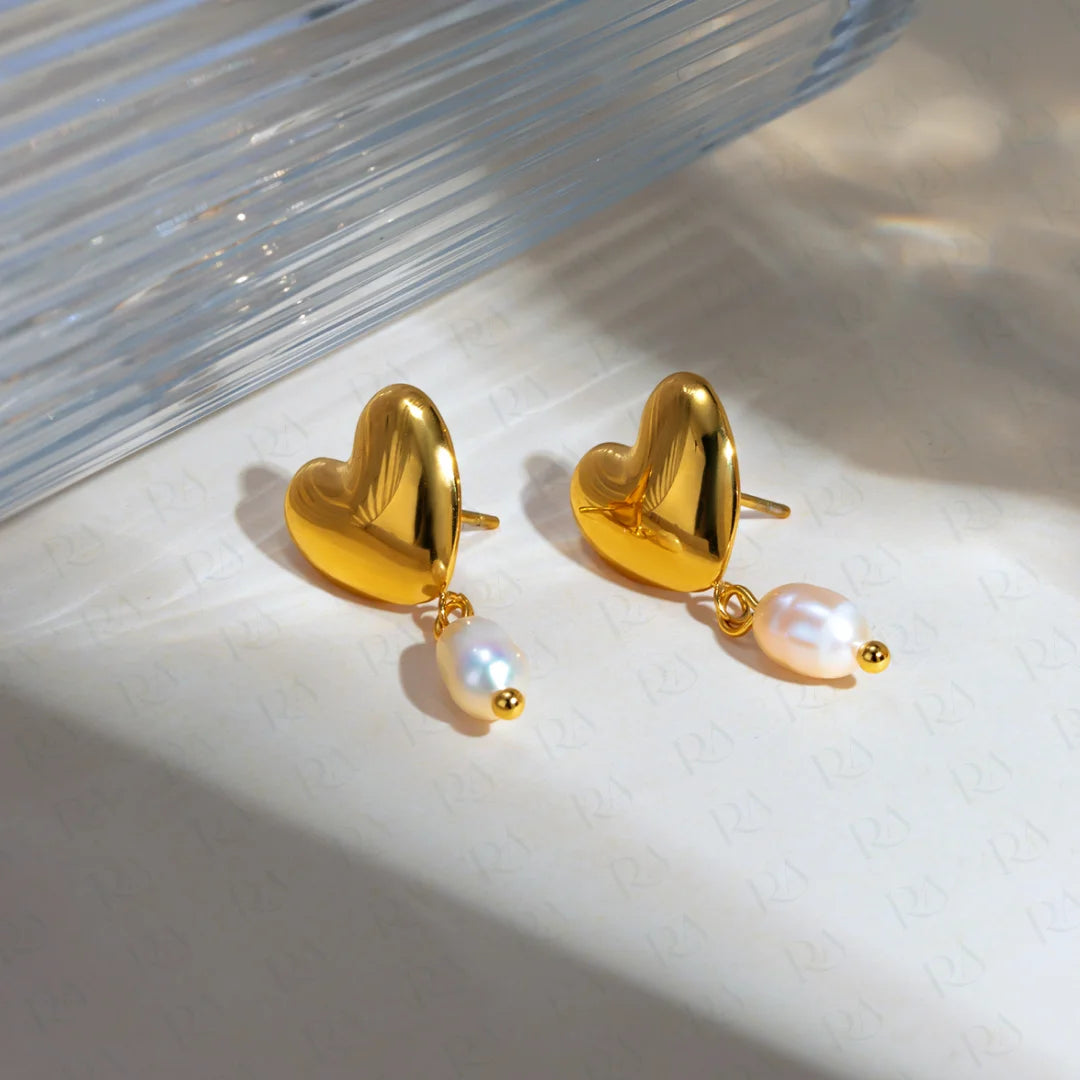 Okan Heart Pearl Earrings