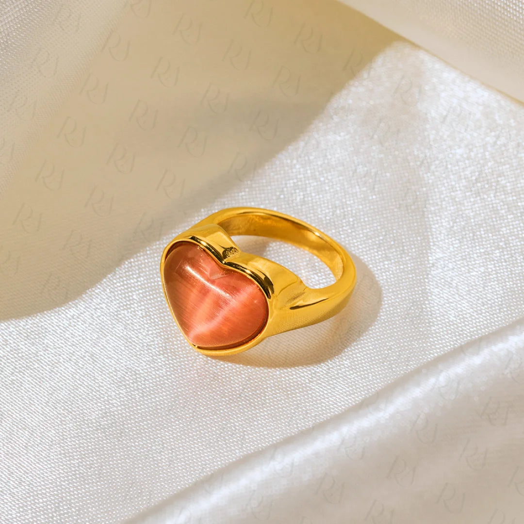 Okan Heart Ring