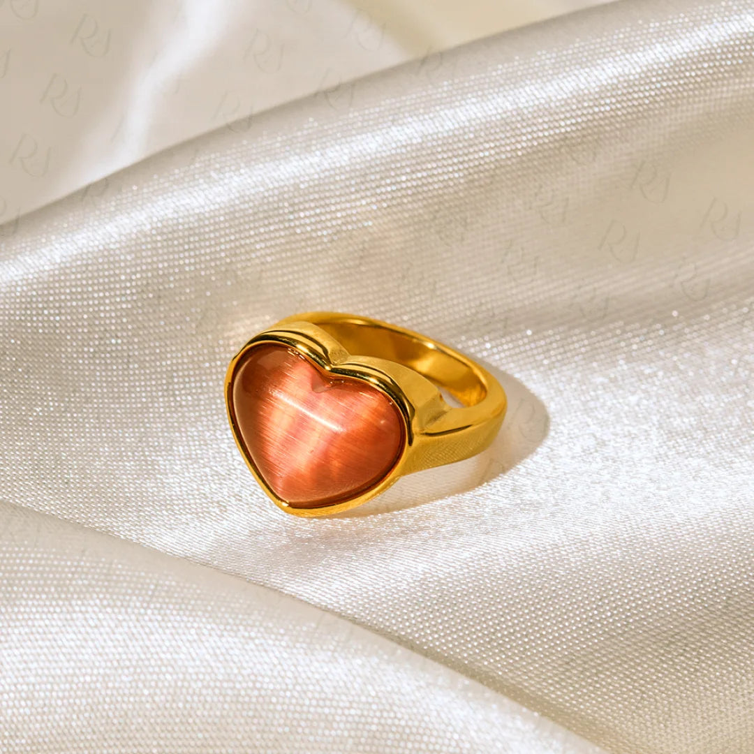 Okan Heart Ring