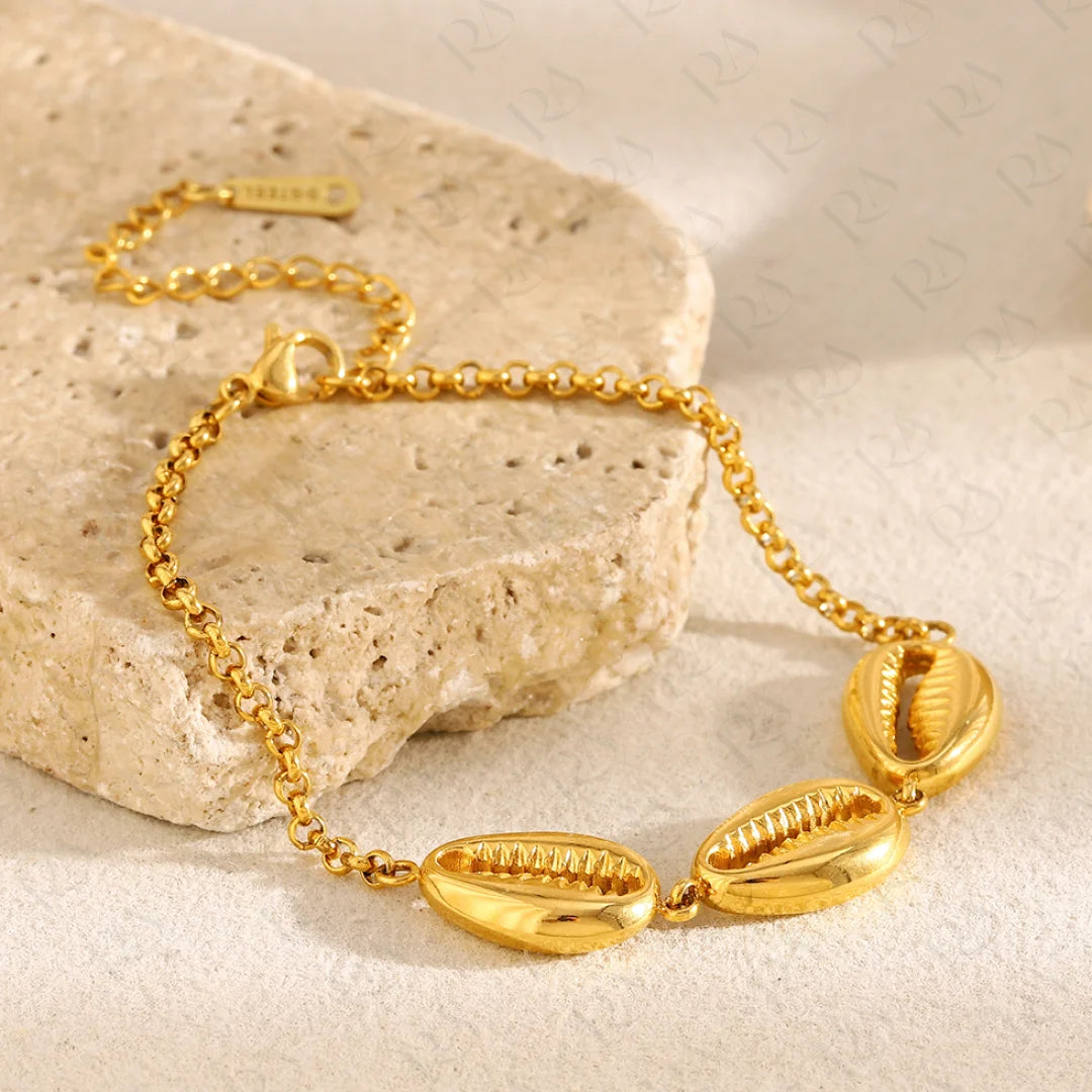 Ola Cowrie Bracelet