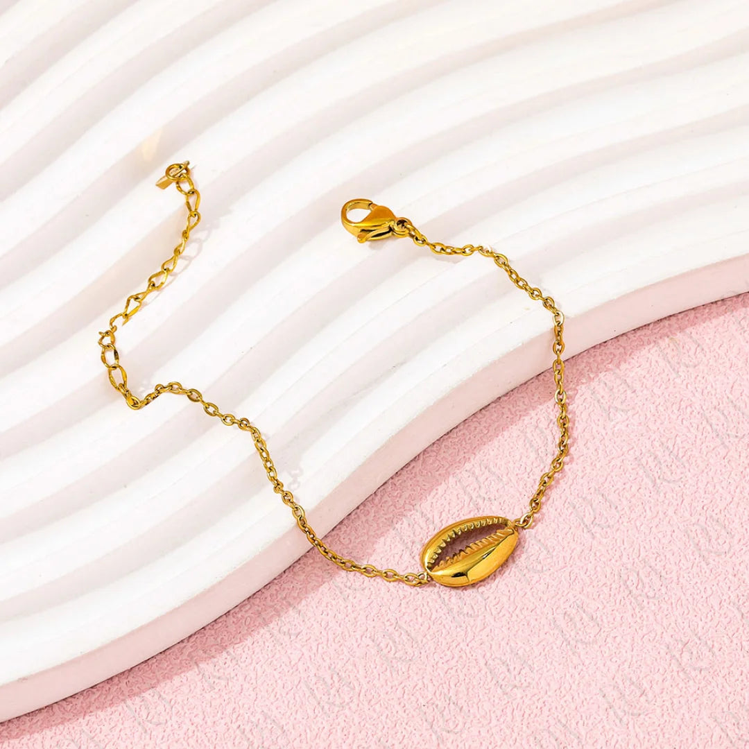 Omi Curve Bracelet