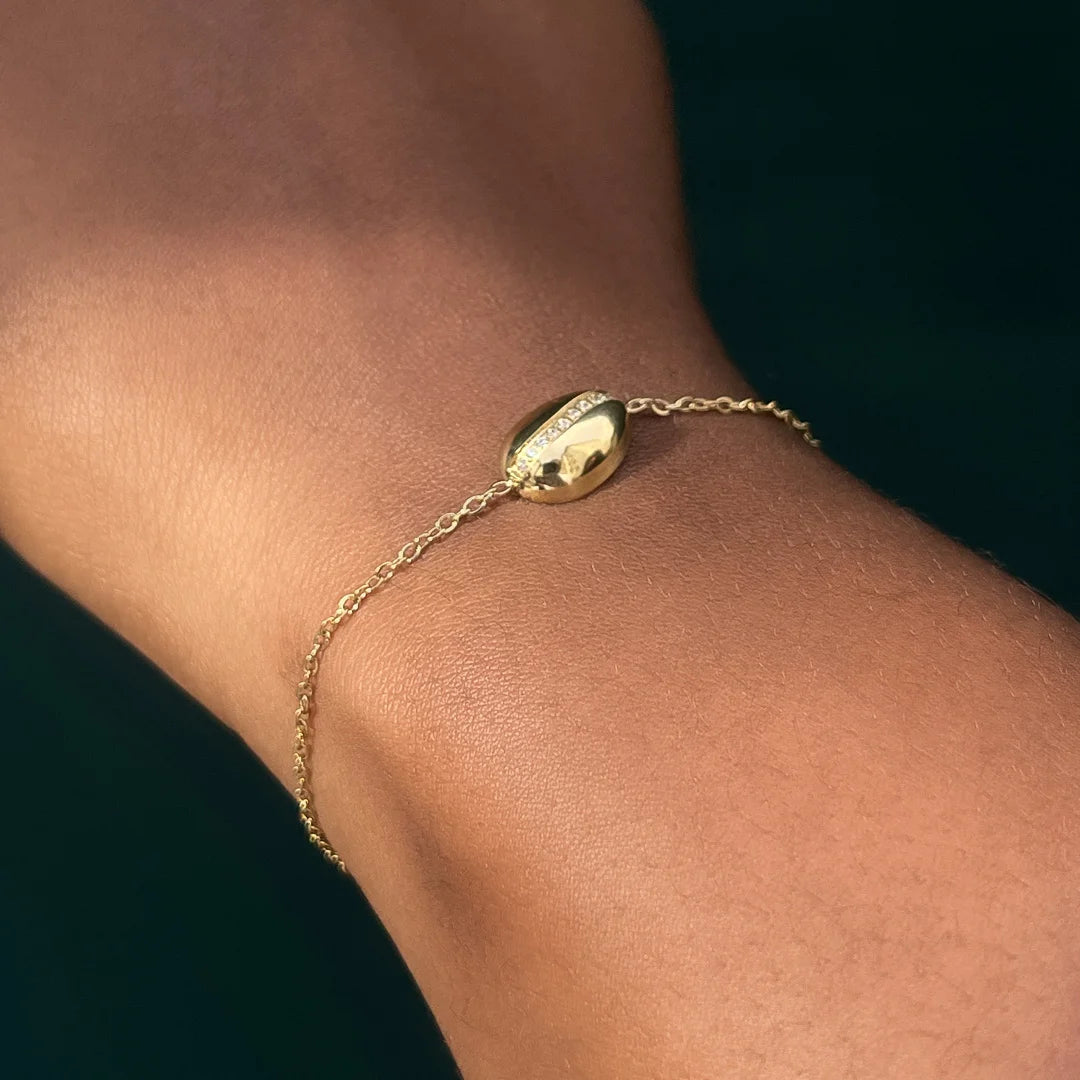 Omi Dainty Bead Bracelet