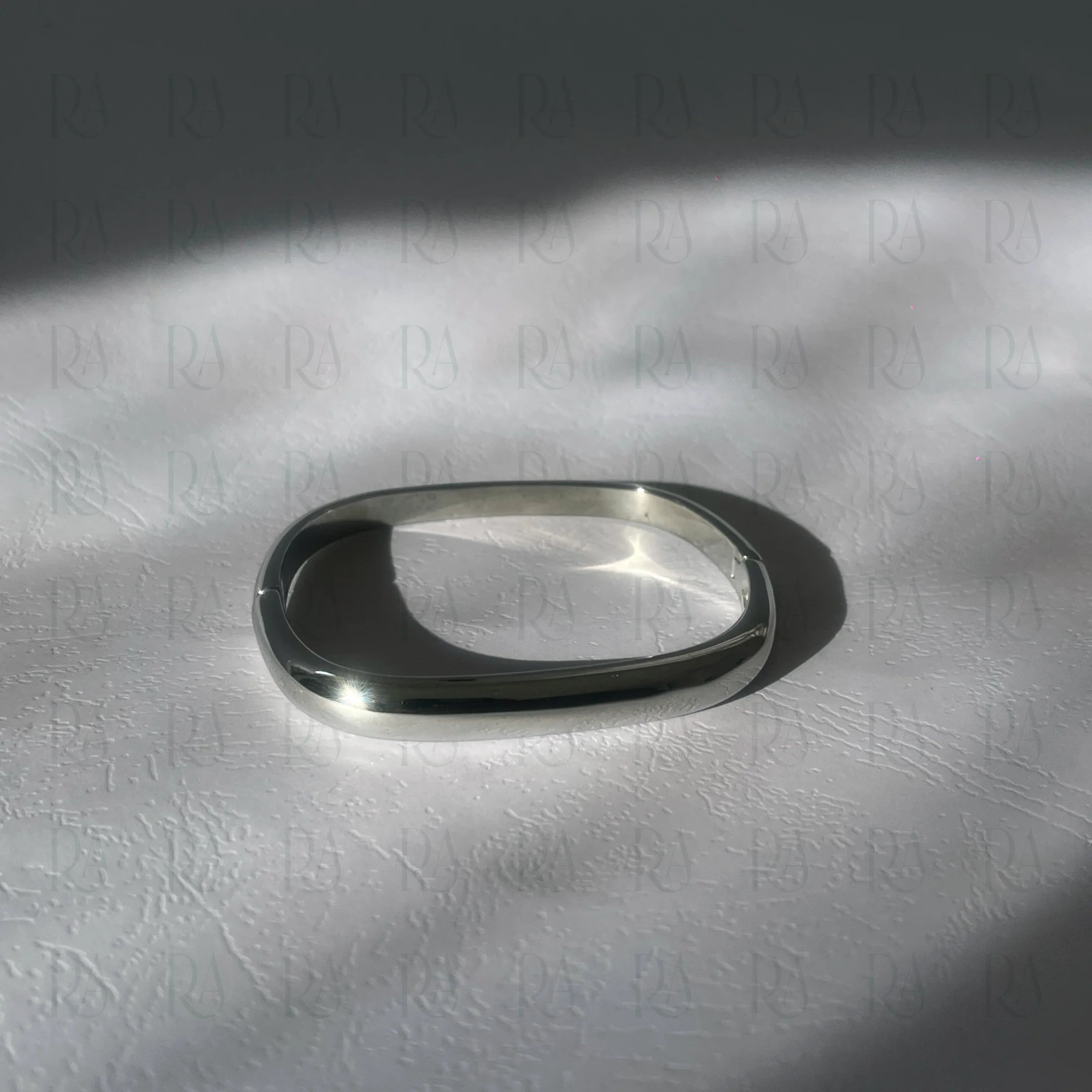 Tayo Bangle