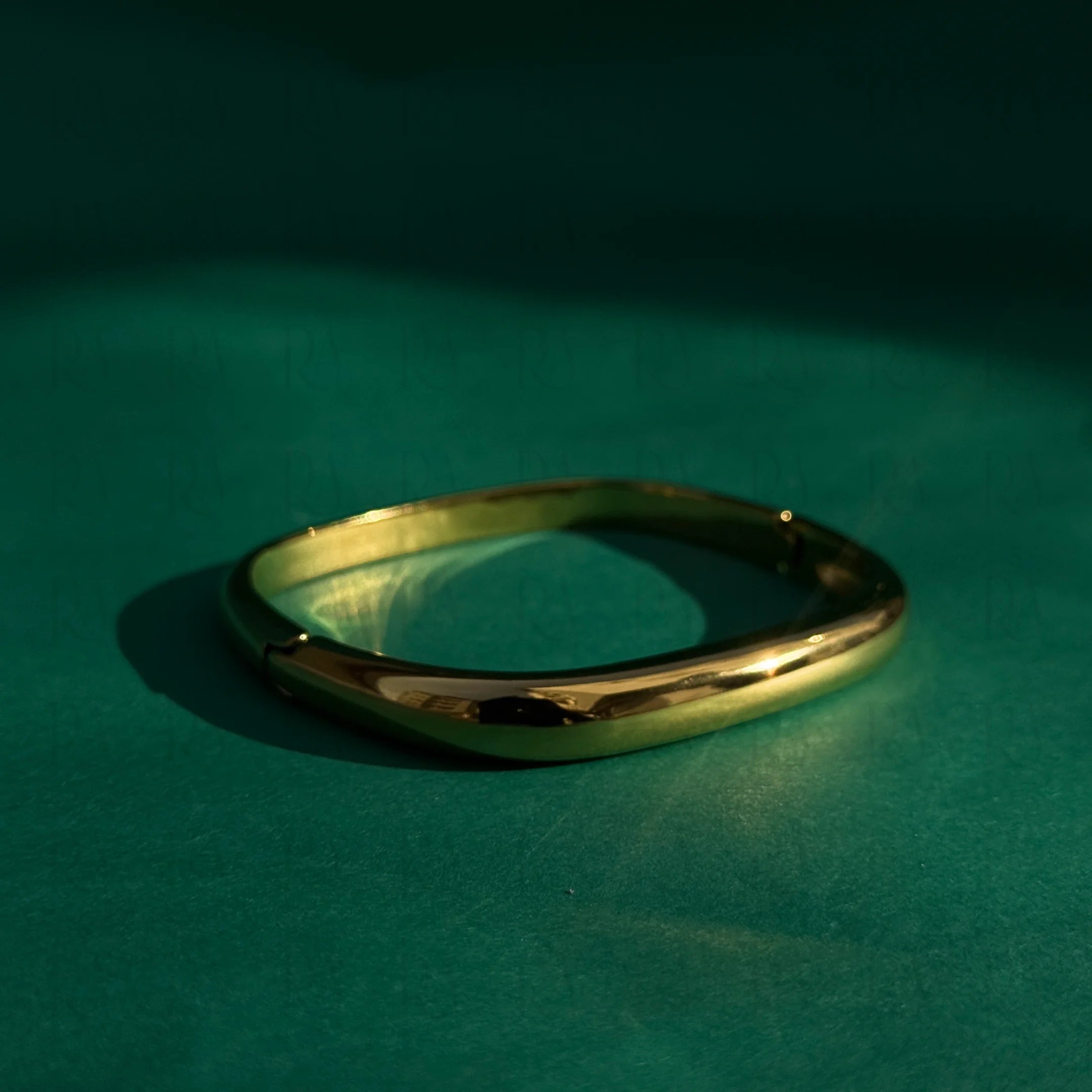 Tayo Bangle