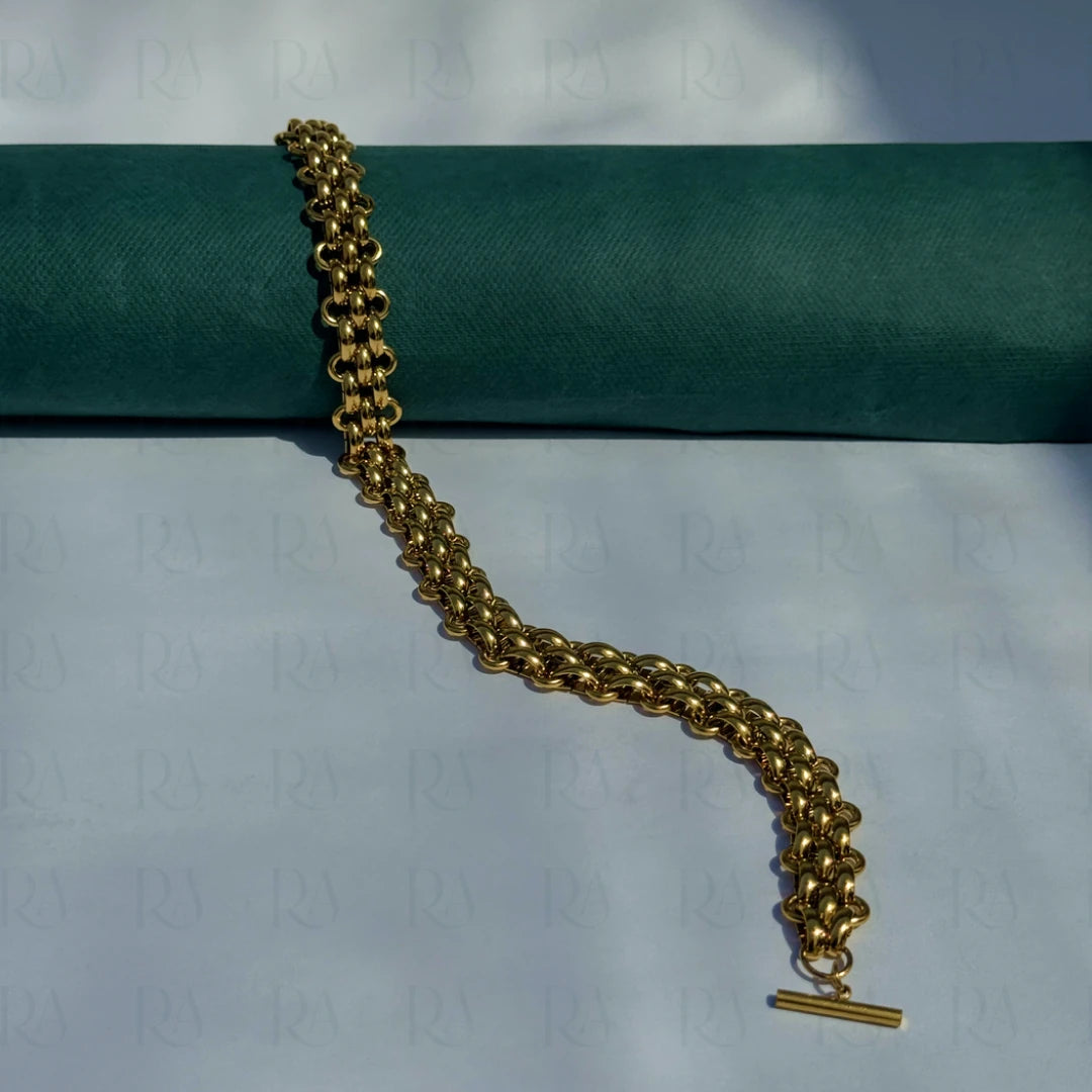 Ayo Toggle Chain