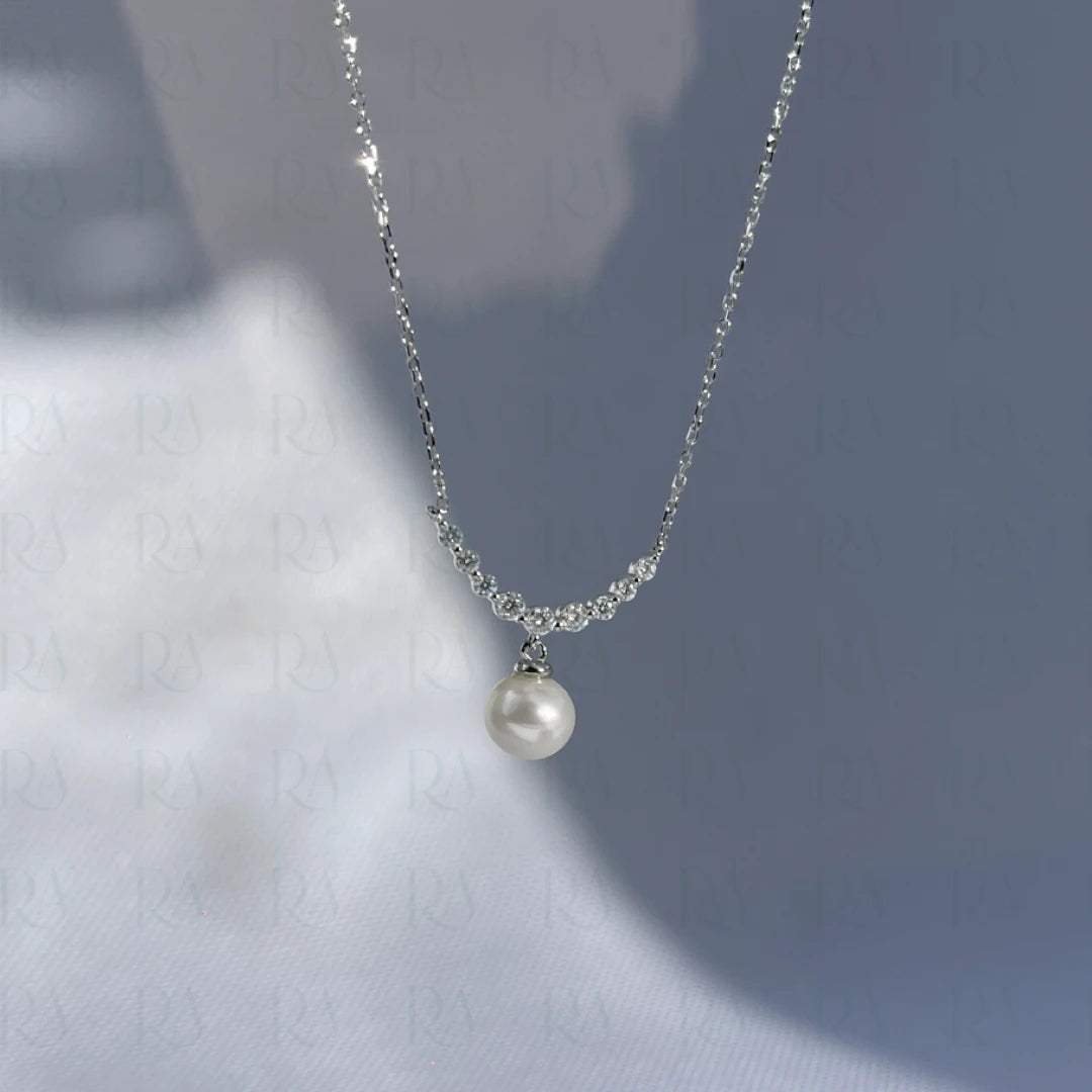 Everyday Pearl Necklace