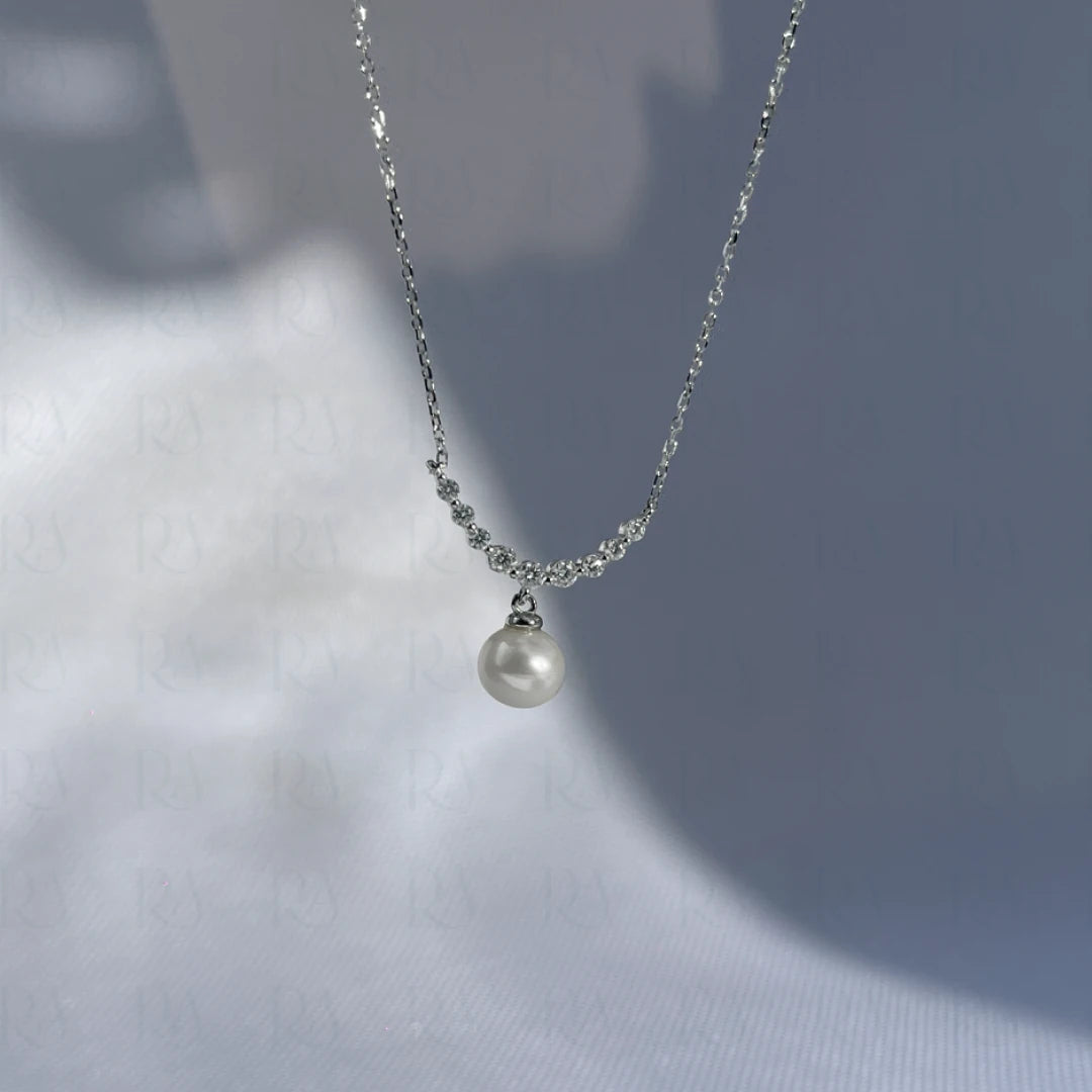 Everyday Pearl Necklace
