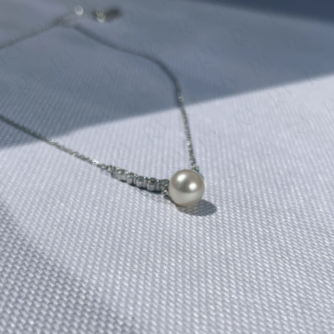 Everyday Pearl Necklace