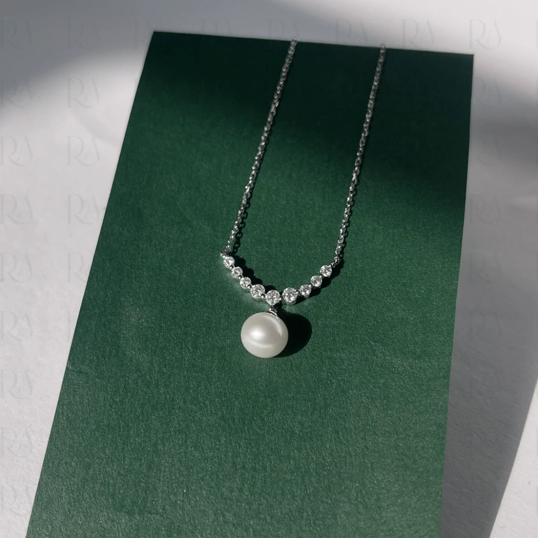 Everyday Pearl Necklace