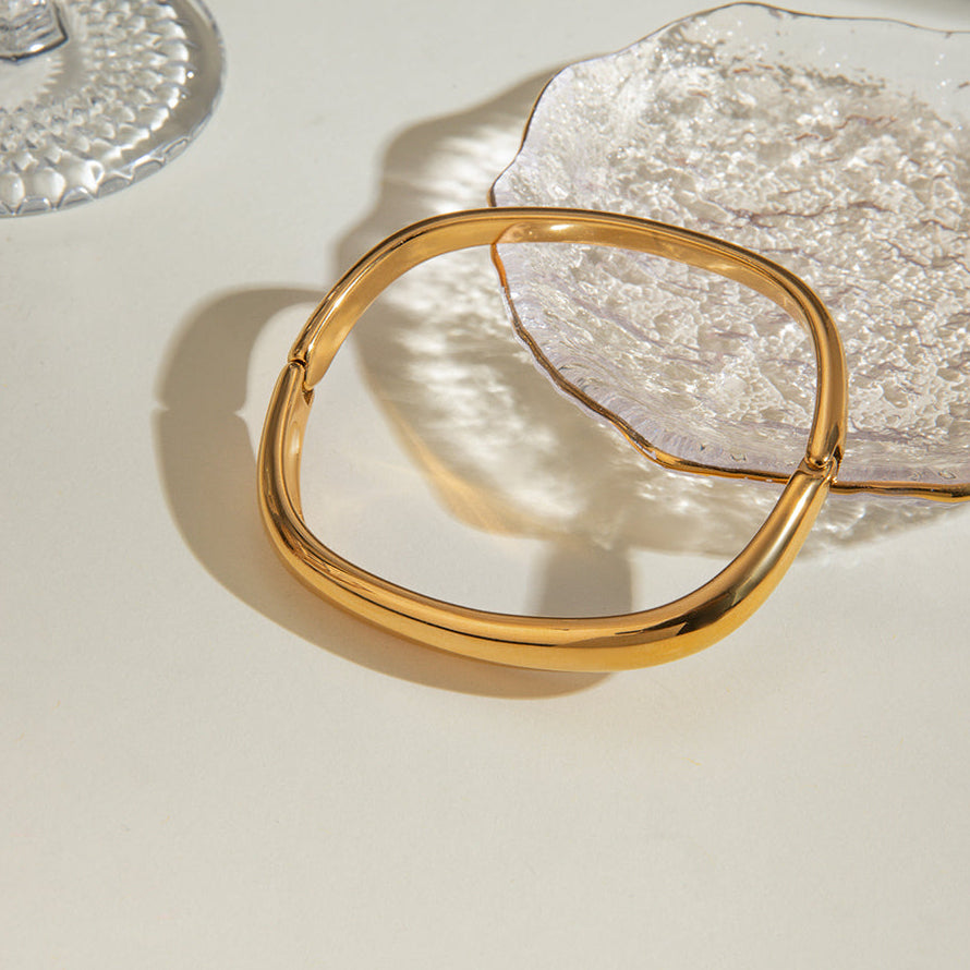 Tayo Bangle