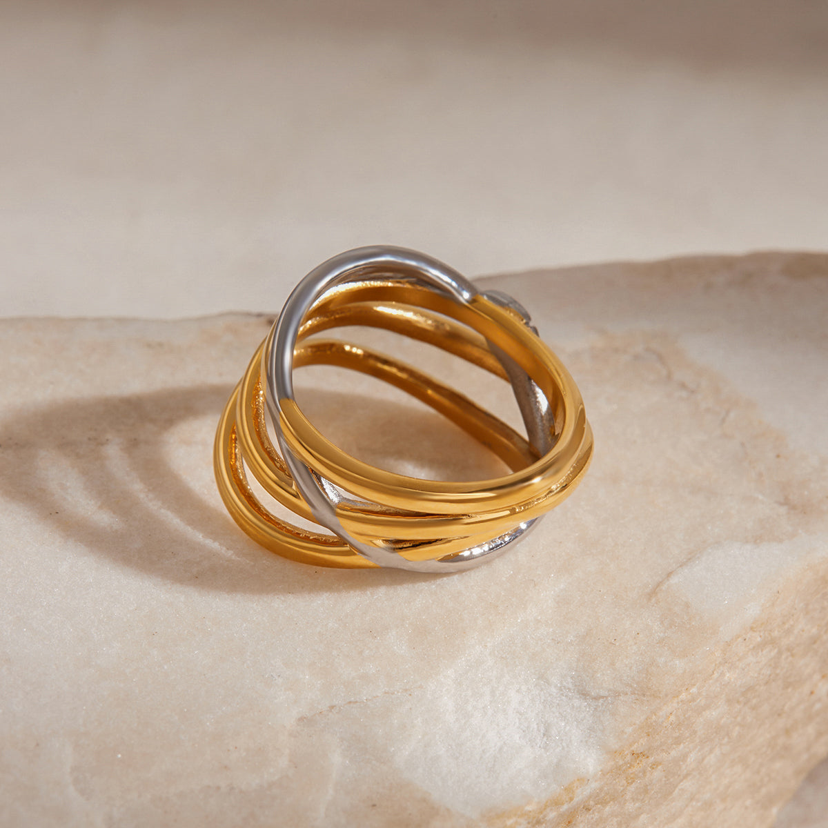 Aro Two-Tone Band