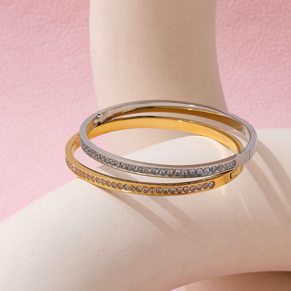 Classic Shiny Bangle