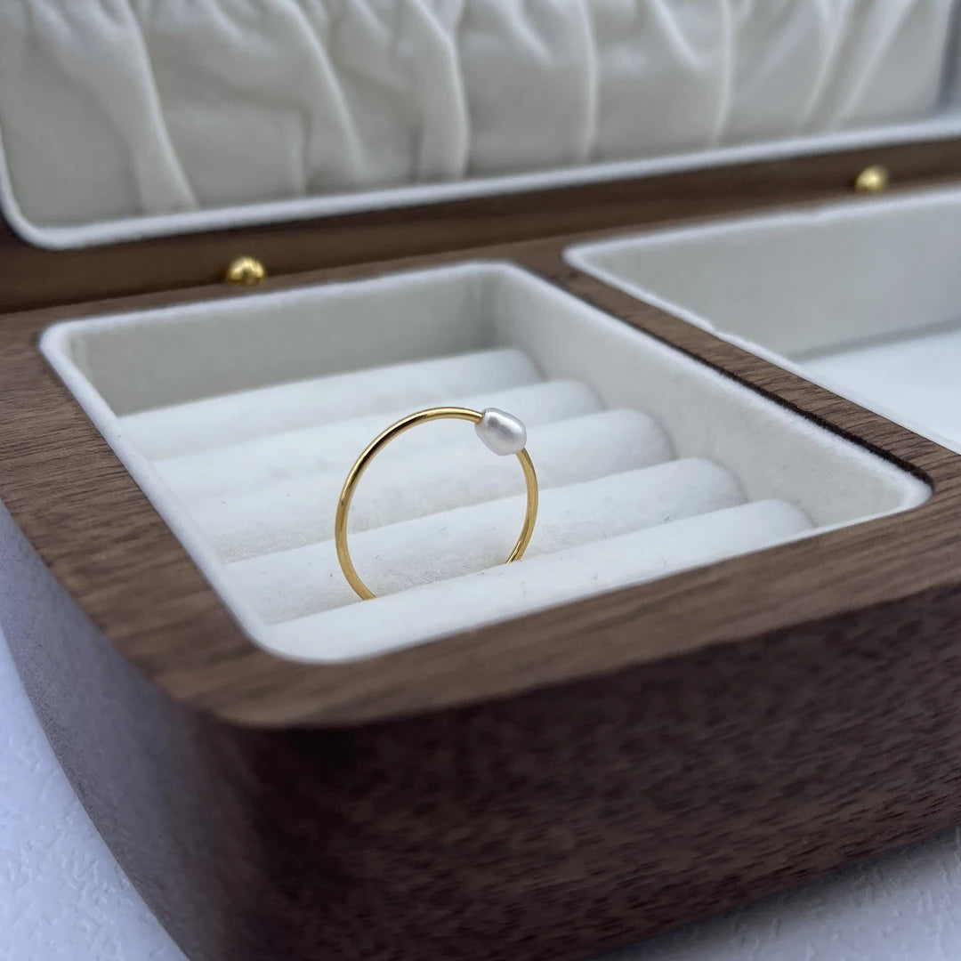 Mira Pearl Ring