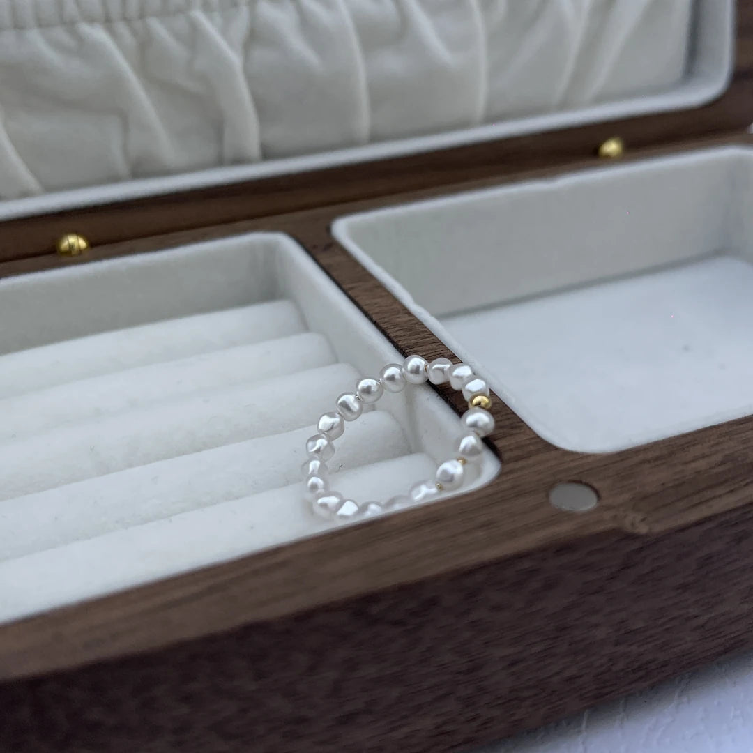 Nara Pearl Bead Ring