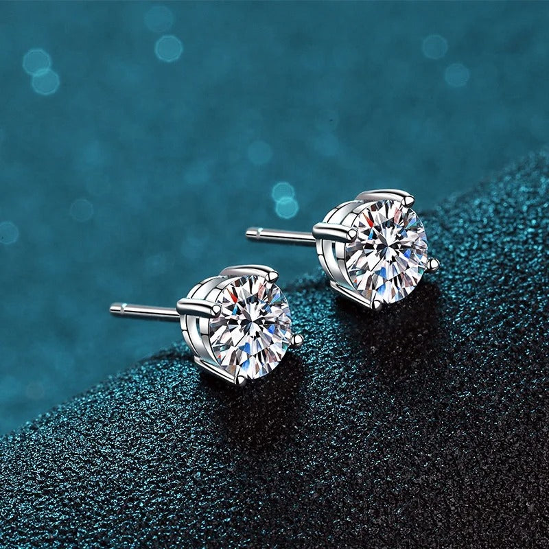 Single Diamond Stud