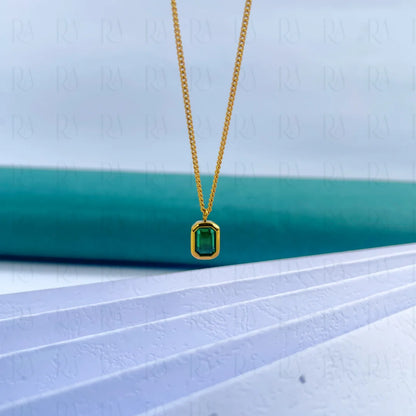 Ayo Emerald Pendant