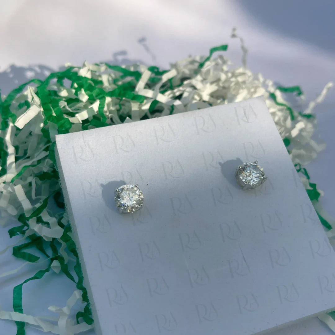 Classic Round Cut Studs