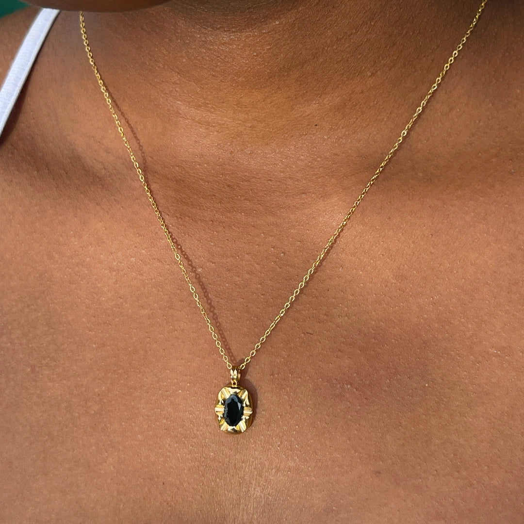 Dudu Carve Pendant