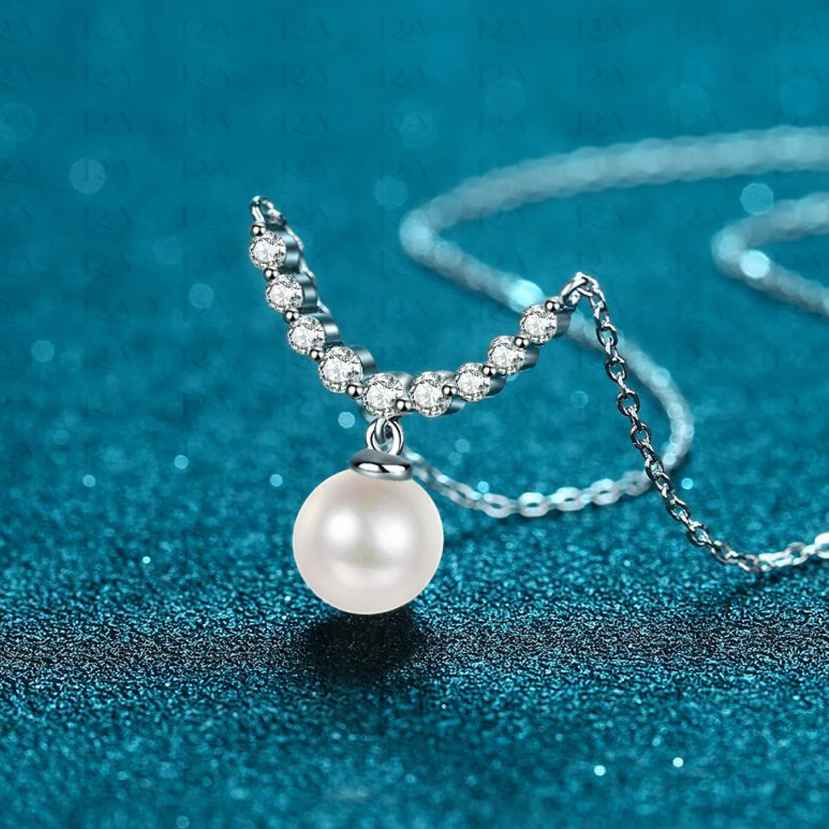 Everyday Pearl Necklace