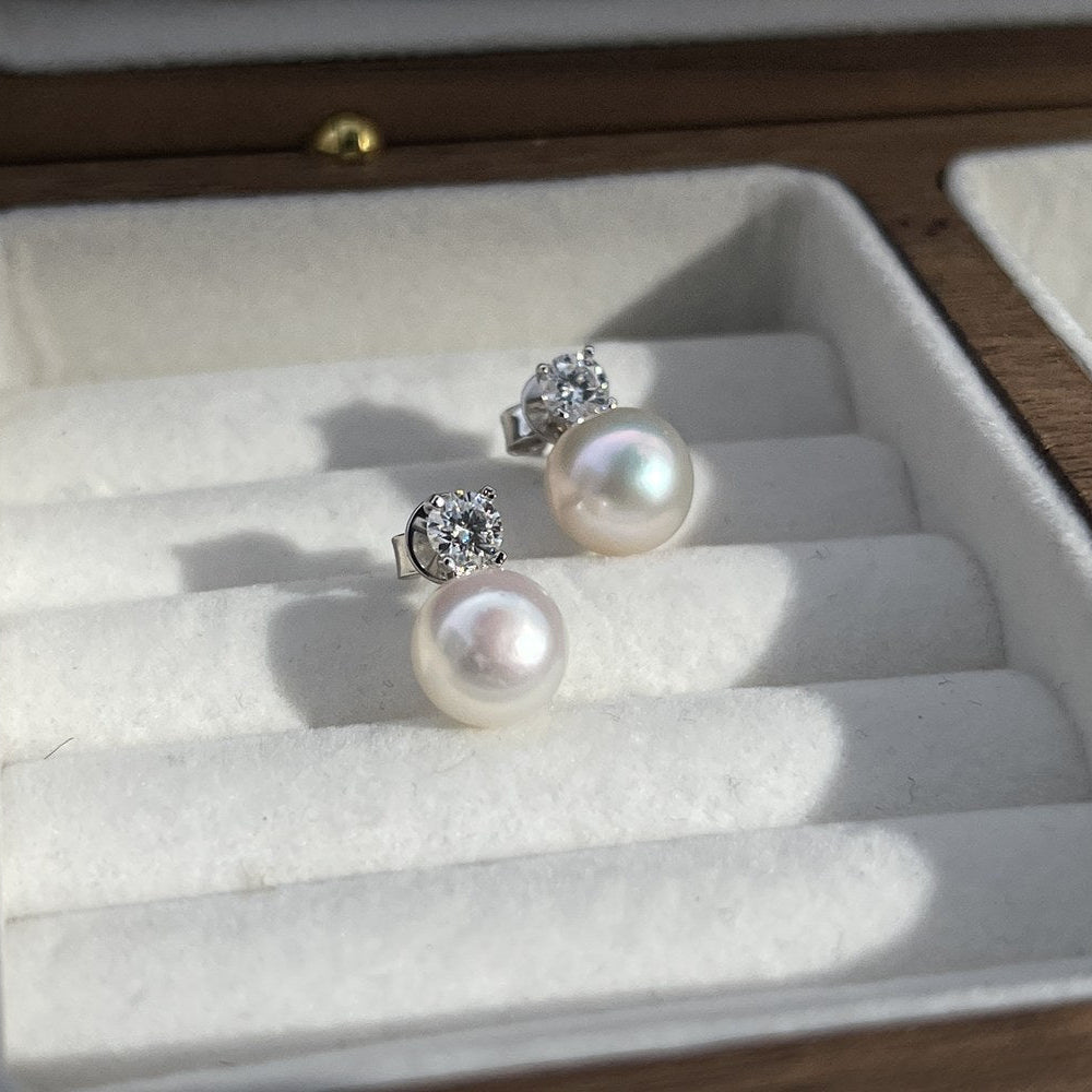 ITURA pearl drop studs in jewelry box