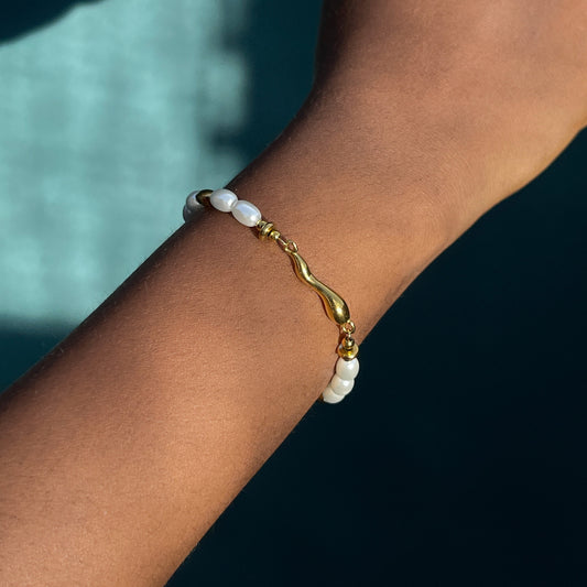 Miro Pearl Bracelet