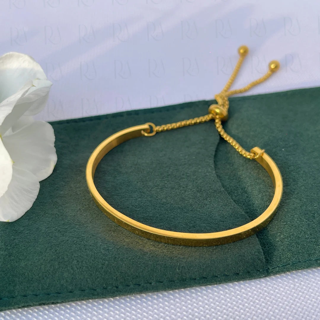 Ila Bracelet