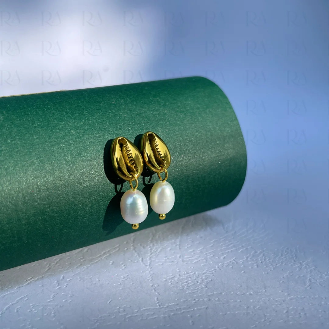 Ise Cowrie Earrings