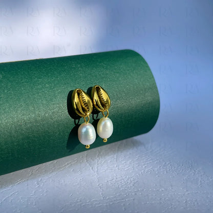 Ise Cowrie Earrings