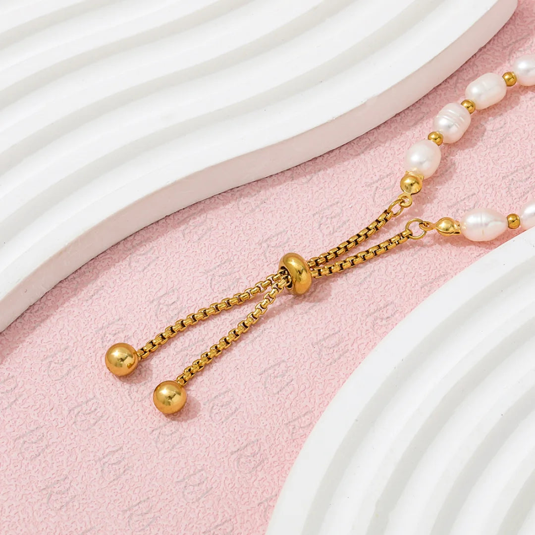 Lara Pearl Bracelet