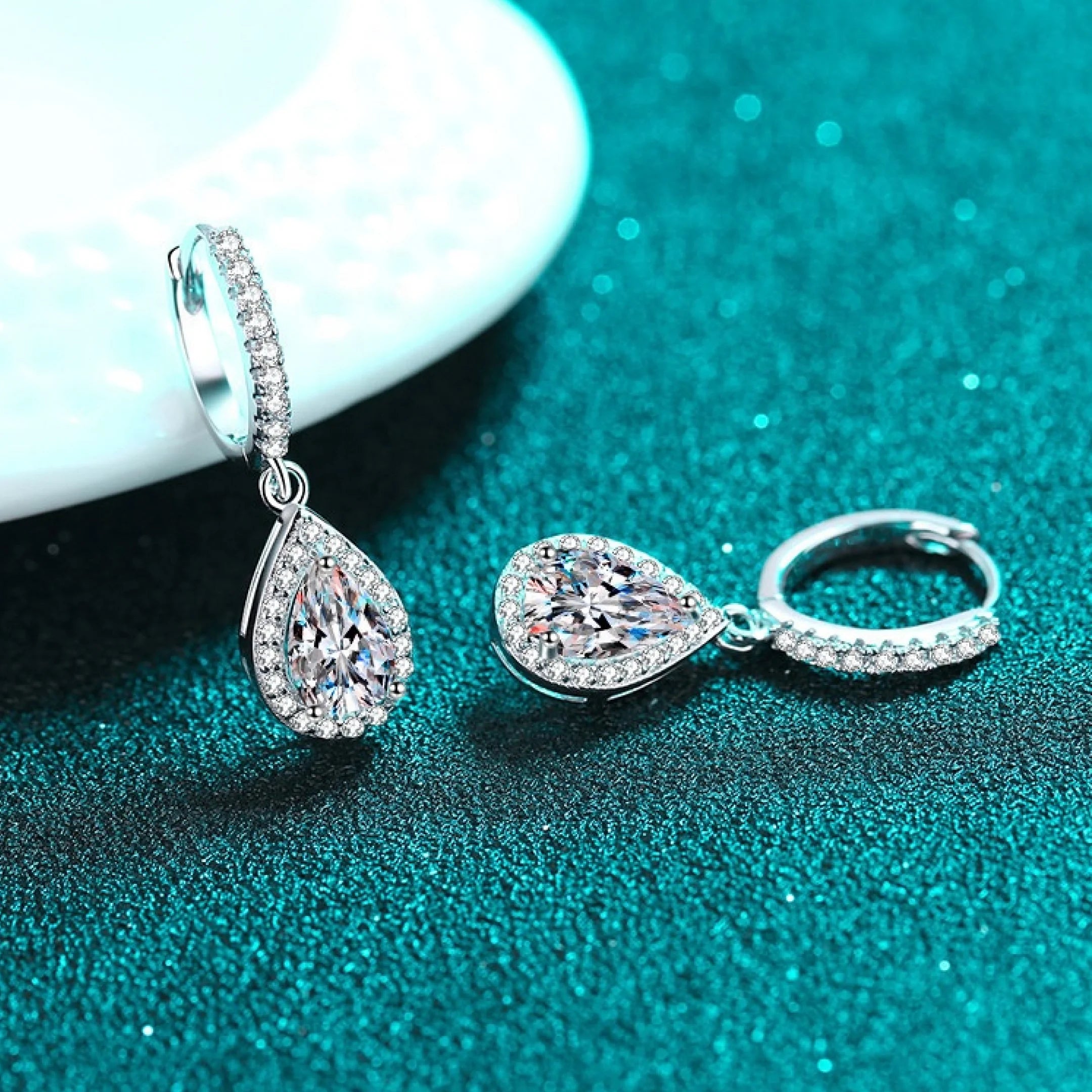 Lumi DewDrop Earrings