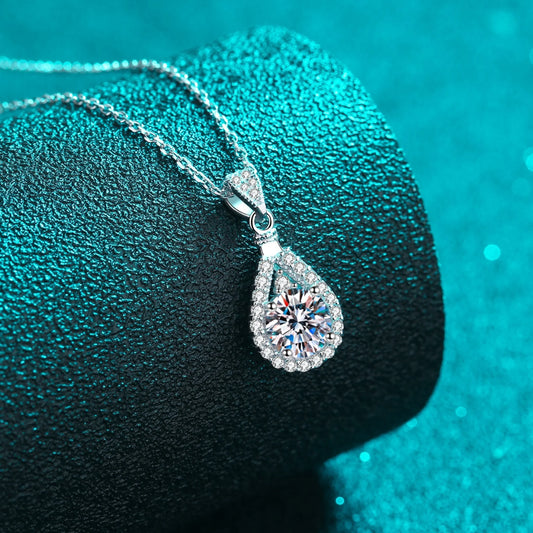 Lumi Dewdrop Necklace