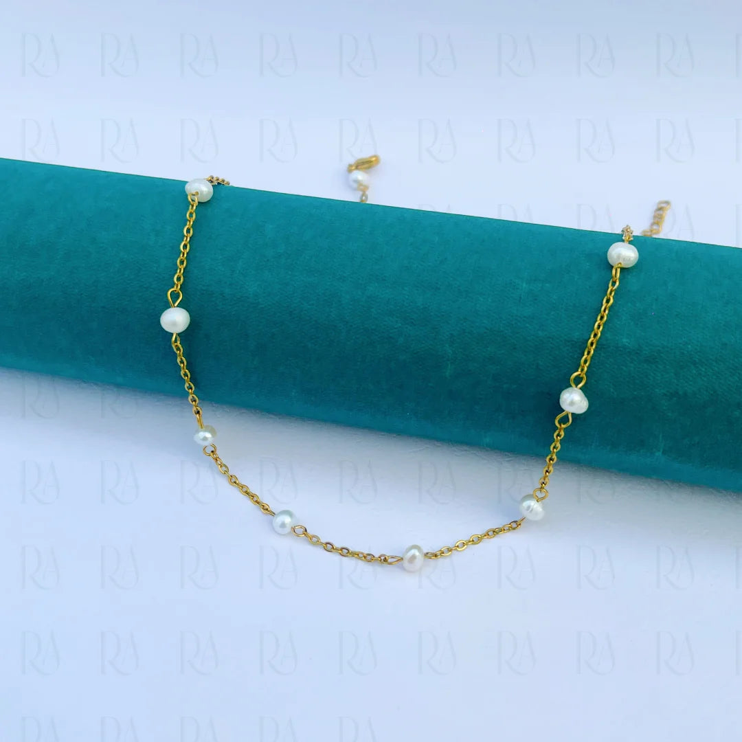 Mira Pearl Necklace