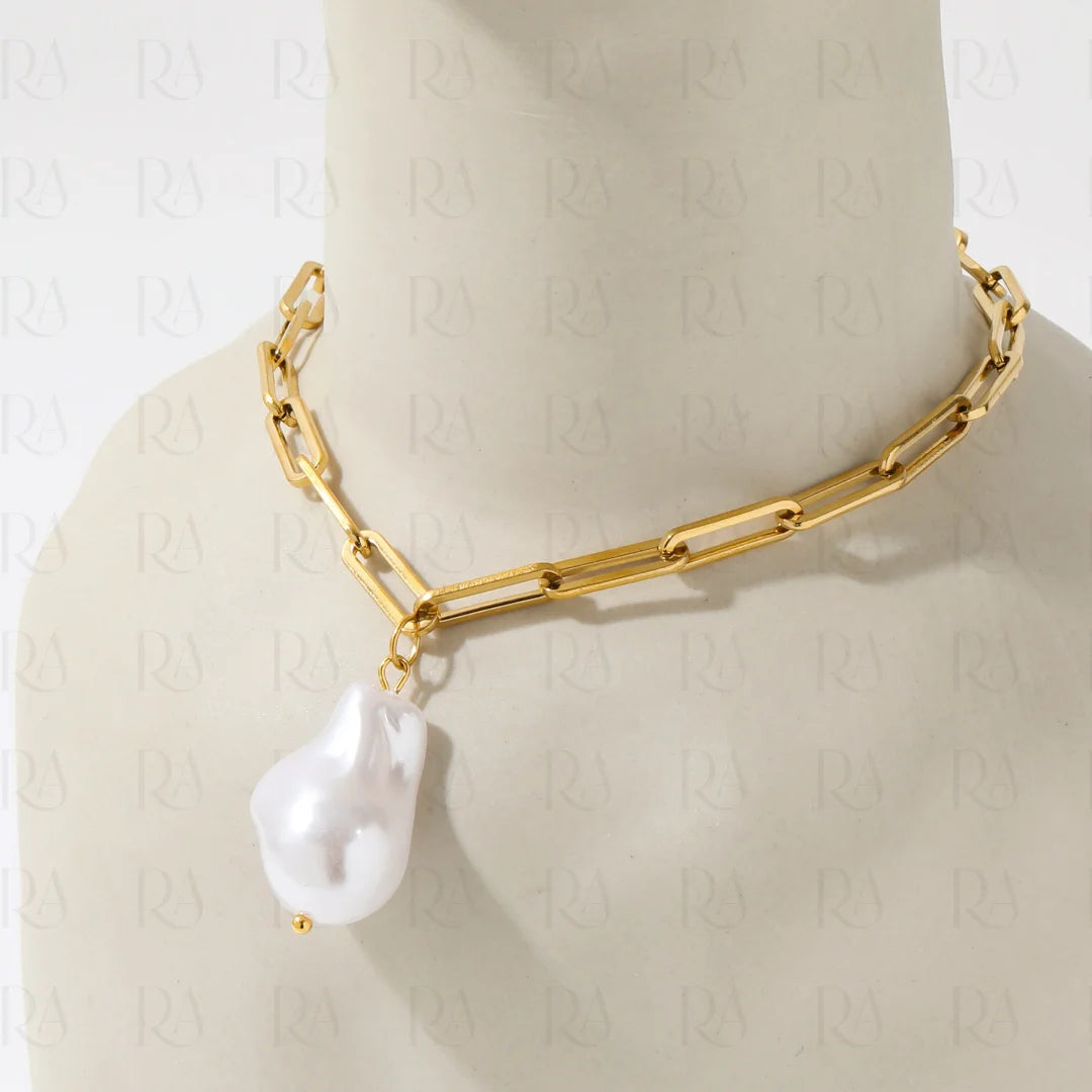 Nara Pearl Chain
