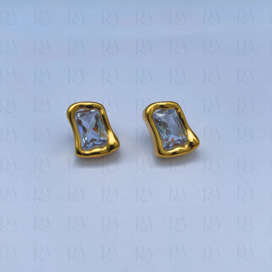Nova Crystal Studs
