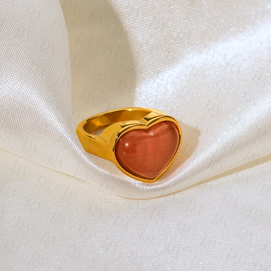 Okan Heart Ring