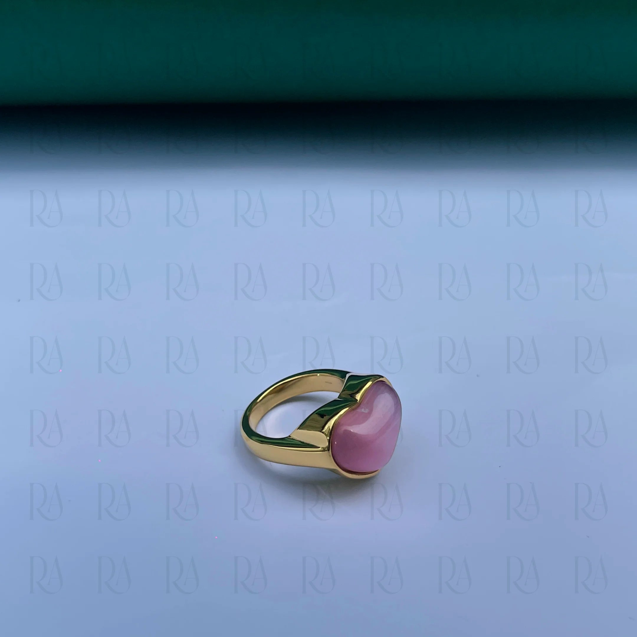 Okan Heart Ring