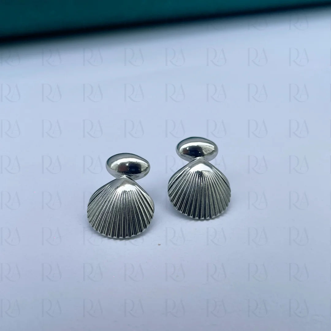 Ola Shell Studs