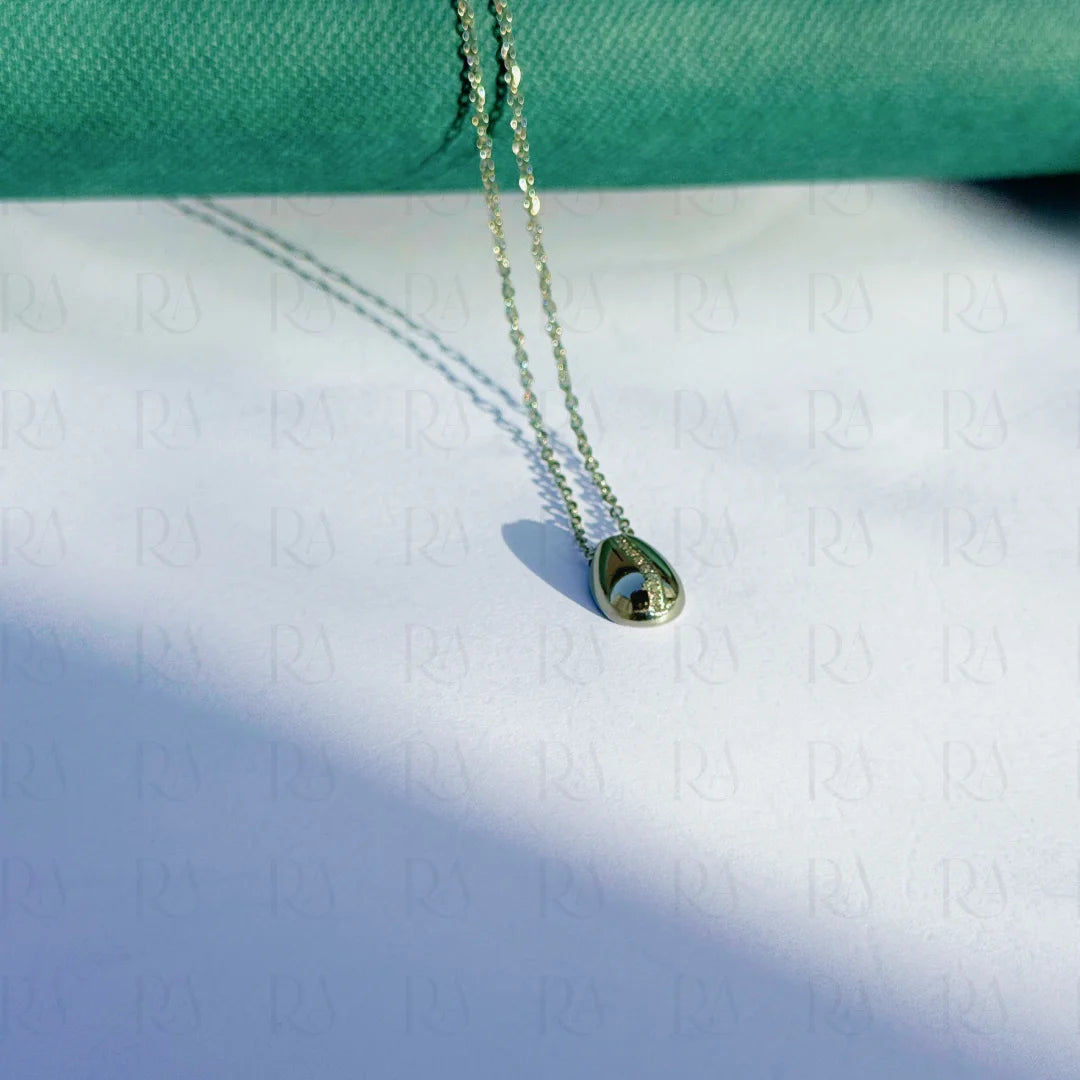 Omi Dainty Bead Necklace