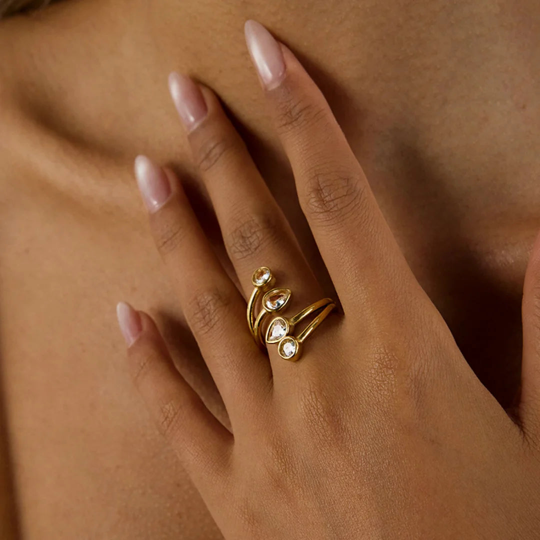 Omi Dewdrop Ring
