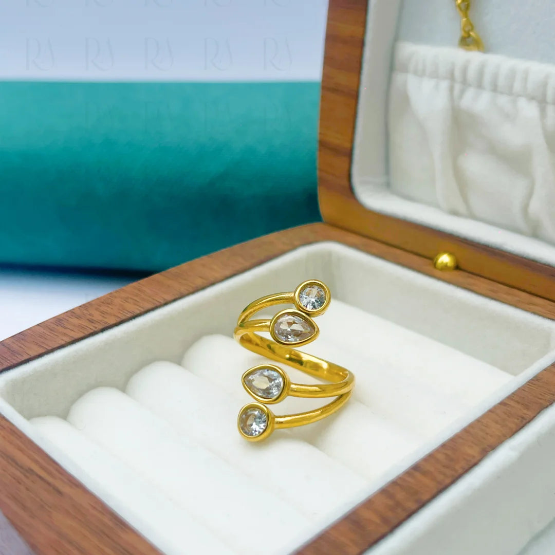 Omi Dewdrop Ring