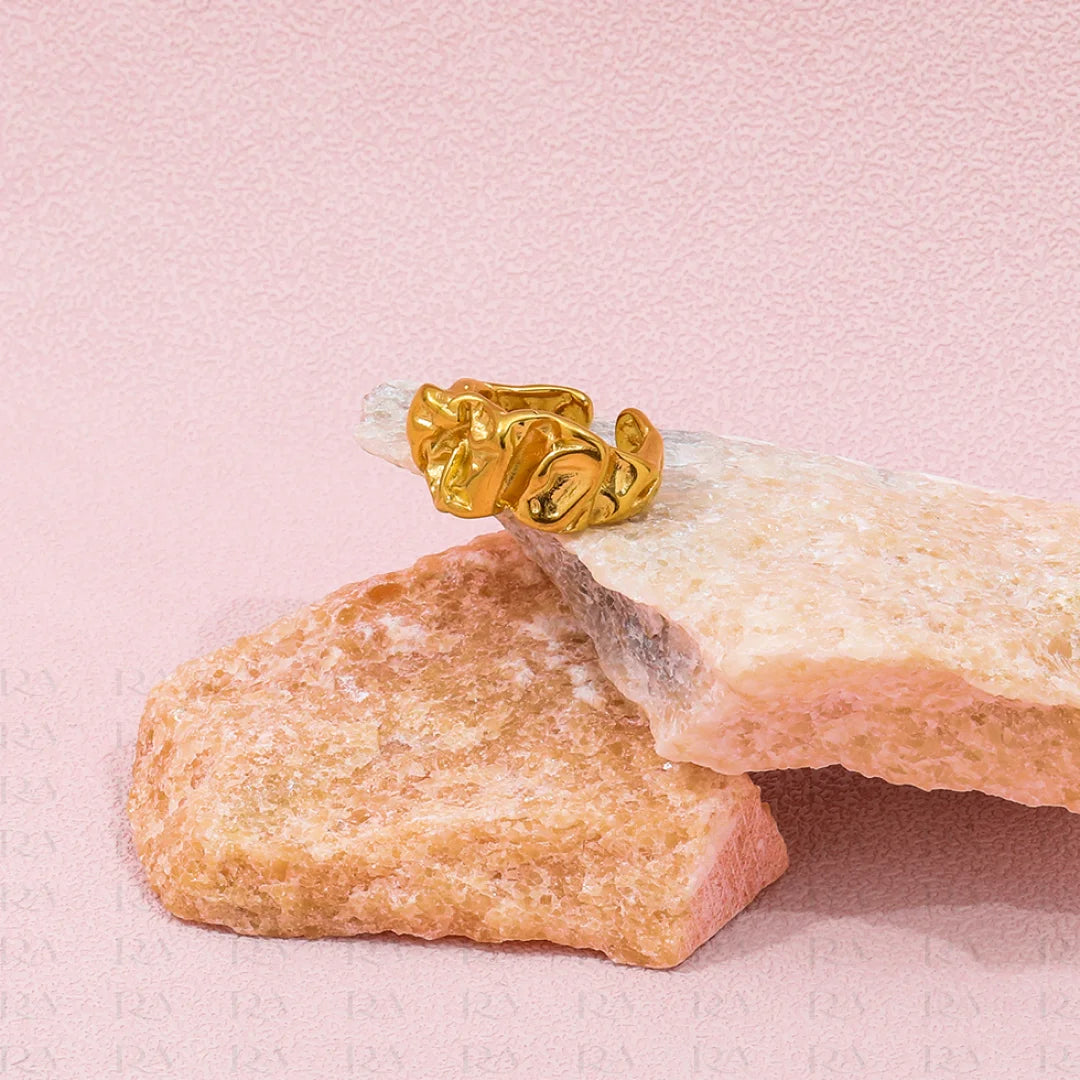 Omi Lava Ring