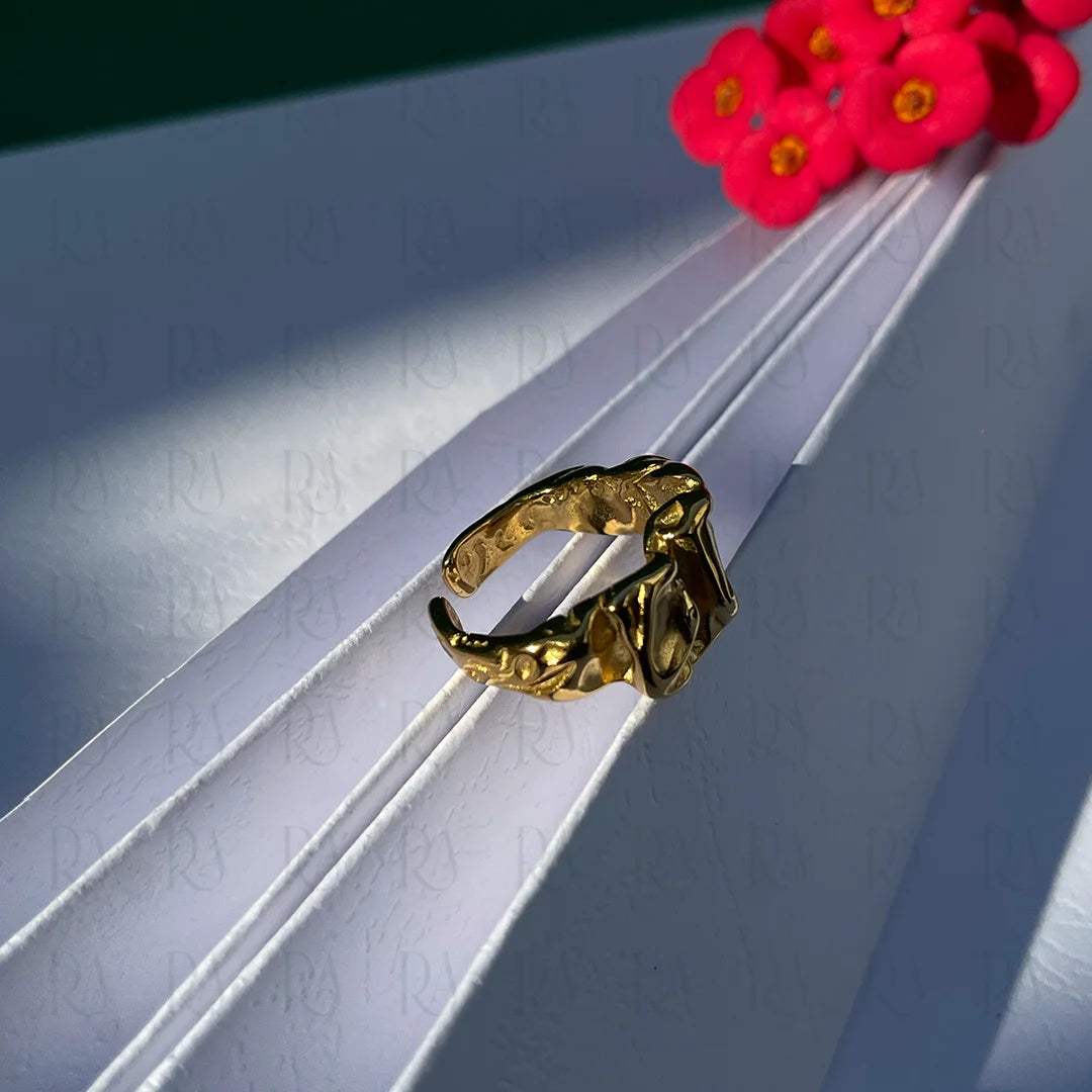 Omi Lava Ring