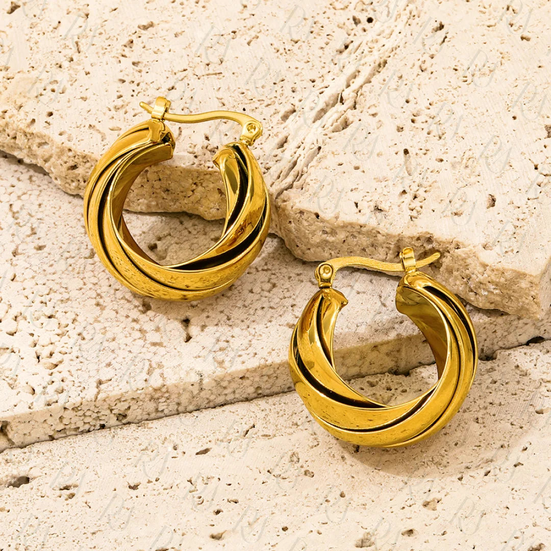 Omi Twist Hoops
