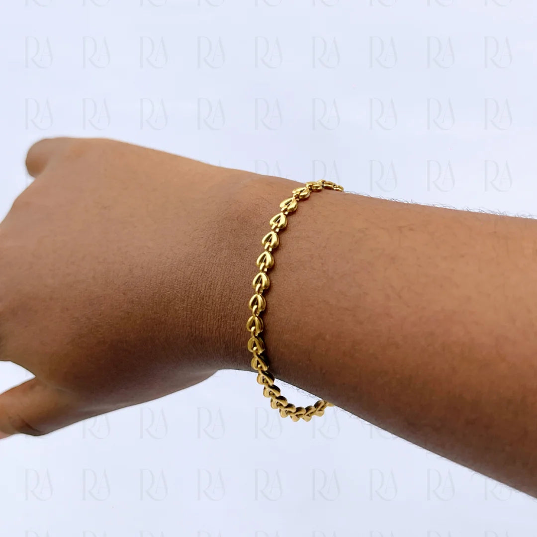 Oreke Heart Bracelet