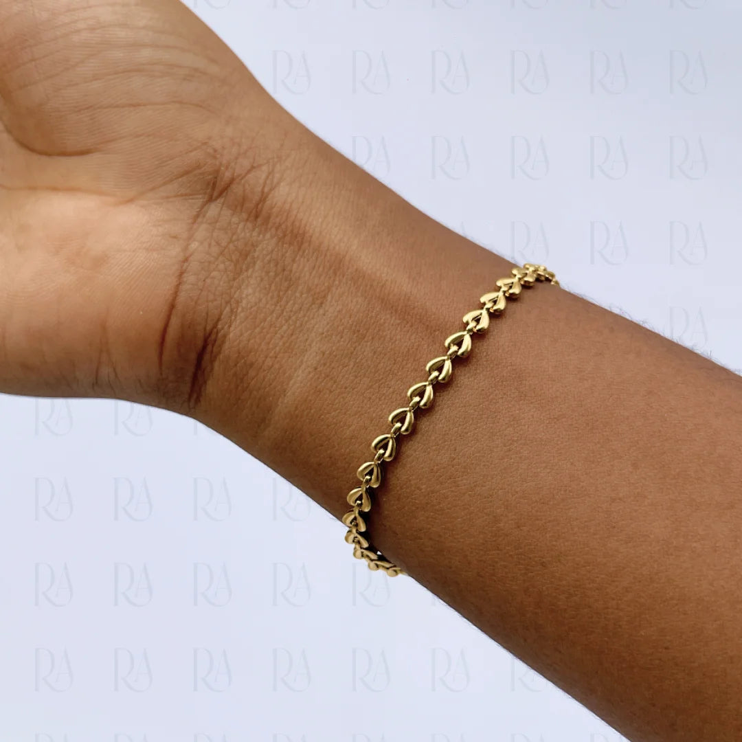 Oreke Heart Bracelet