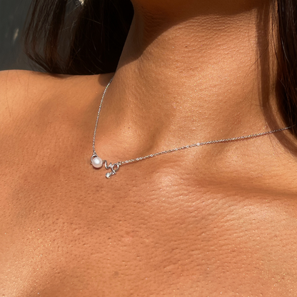 Dainty Everyday Pearl Necklace